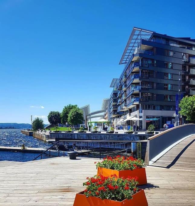 Tjuvholmen / Aker Brygge - Most Expensive Area In Oslo! Leilighet Eksteriør bilde